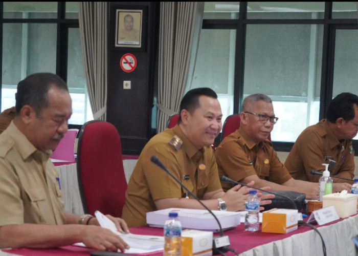 Evaluasi Kinerja Triwulan I, Pj Bupati Sampaikan Inflasi Terkendali dan Progres Capaian Prioritas Pembangunan