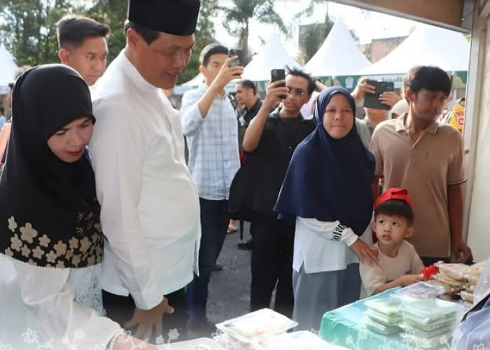 Pasar Ramadan Muara Enim Hadirkan Puluhan Stand Kuliner