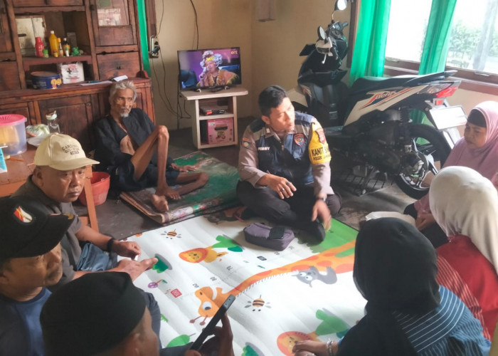 Anggota Polsek Lawang Kidul Bantu Warga Kurang Mampu Penderita Tumor