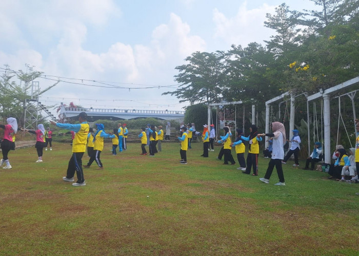 Dorong Lansia di Muara Enim Tetap Sehat dan Aktif