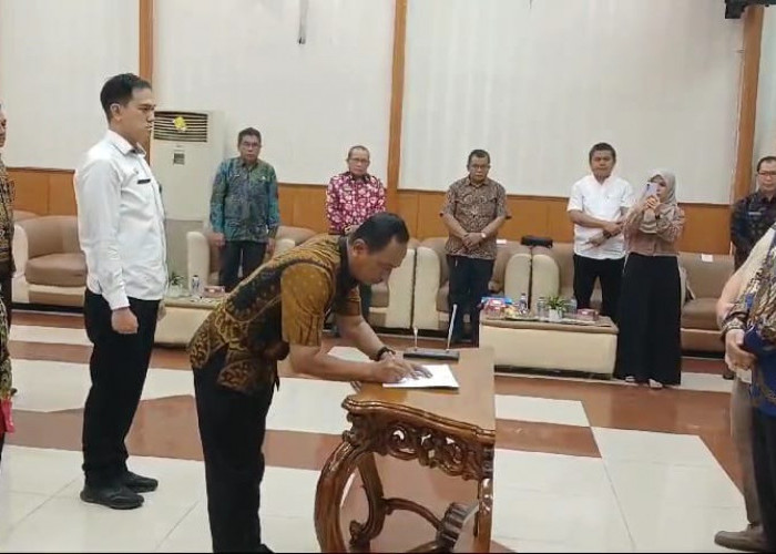 Camat dan Lurah di Muara Enim Diingatkan Tidak Terlibat Politik Praktis, Walaupun Dulu Bekas Pimpinan