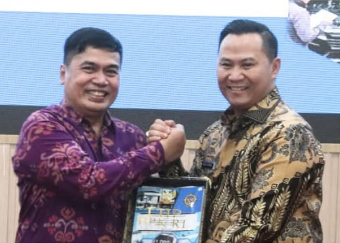 Pj Bupati Muara Enim Terima LHP Atas Belanja Daerah Tahun Anggaran 2024 dari BPK