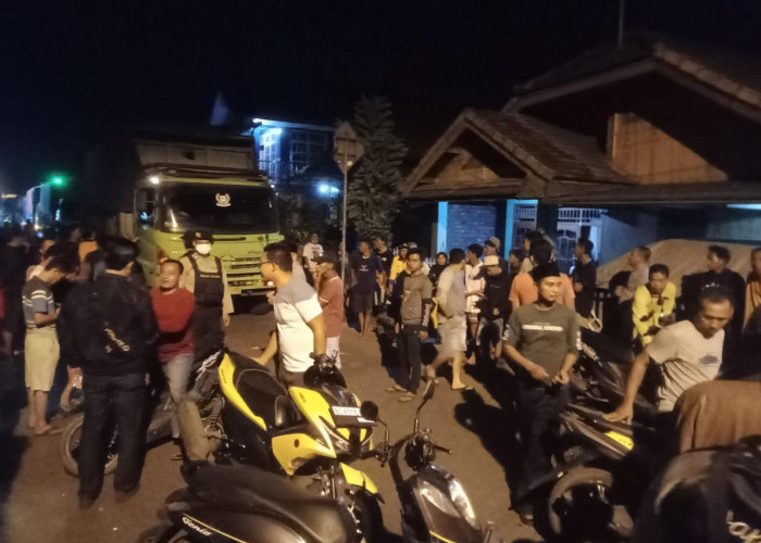 Terjadi Lagi, Truk Batu Bara Tabrak Sepeda Motor di Tanjung Enim, 1 Korban Meninggal Dunia