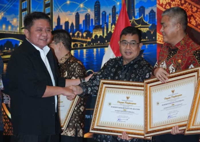 Muara Enim Raih 2 Penghargaan
