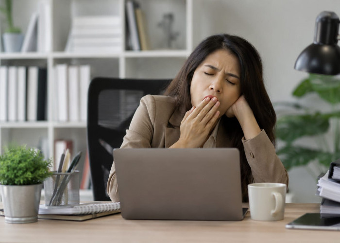 Sering Mengantuk Meski Tidur Cukup? Ini Penyebab yang Perlu Diwaspadai