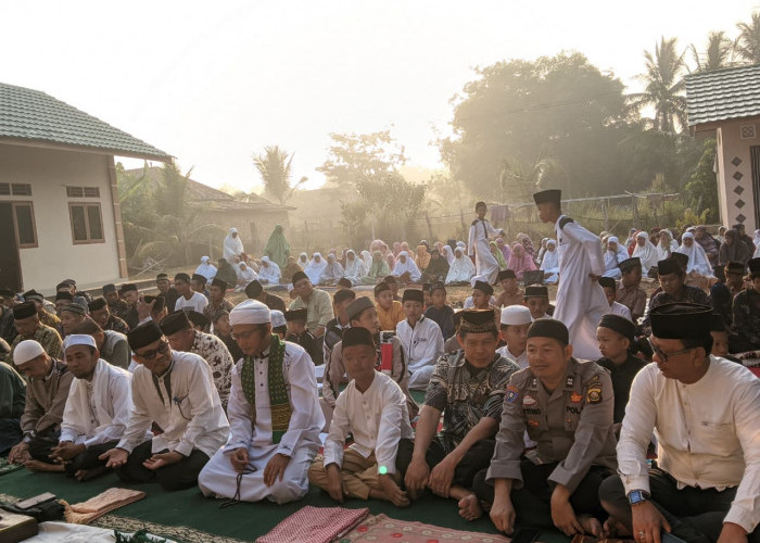 Polri Bersama Masyarakat Memohon Hujan dan Keberkahan