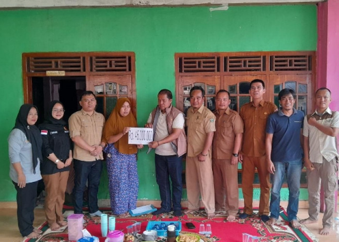 Meninggal Saat Masa Tugas Pengawasan, PKD Desa Gunung Raja Muara Enim Terima Santunan