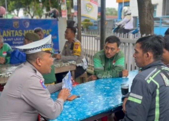 Polantas Ngopi Bareng Ojol Muara Enim