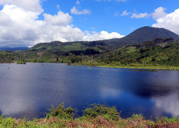 Danau Deduhuk Muara Enim Sumsel, Rekomendasi Untuk Wisata Healing Tenangkan Pikiran dan Jiwa