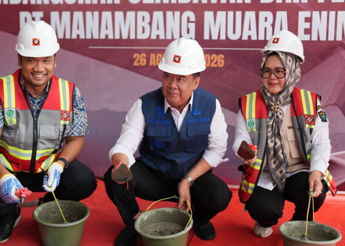 Perusahaan Bangun Jembatan dan Flyover, Jalan Darmo Segera Bebas Angkutan Batu Bara