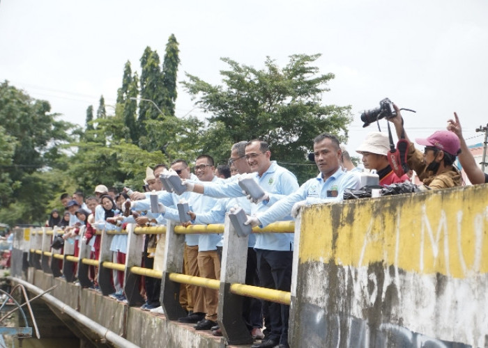 Hari Peduli Sampah Nasional 2025, Sekda Sumsel Ajak Kalangan Pelajar Terlibat Jaga Kelestarian Bumi