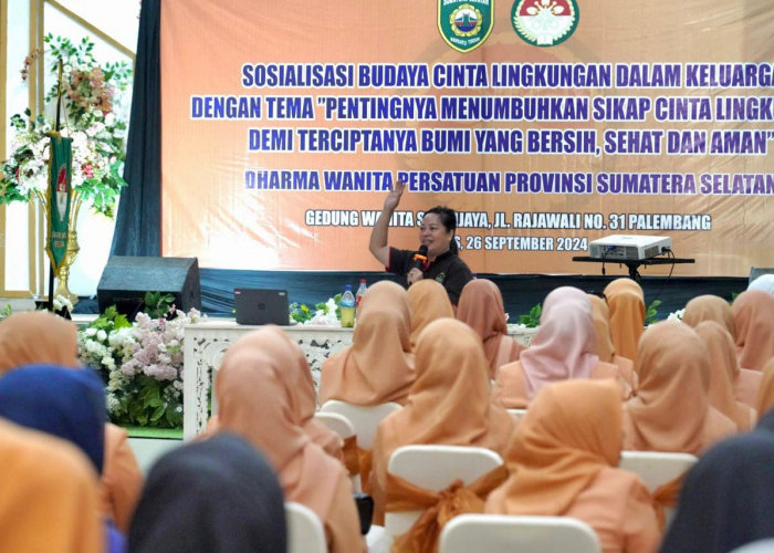 Ketua DWP Sumsel Sosialisasikan Budaya Cinta Lingkungan dalam Keluarga