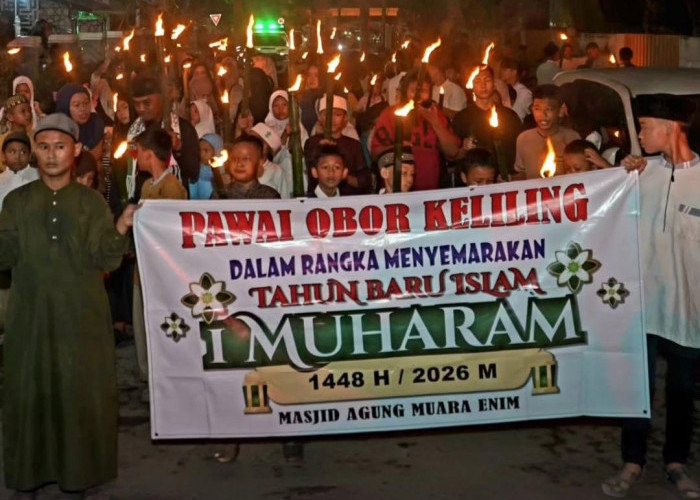 Pawai Obor Keliling Sambut Tahun Baru Islam di Muara Enim