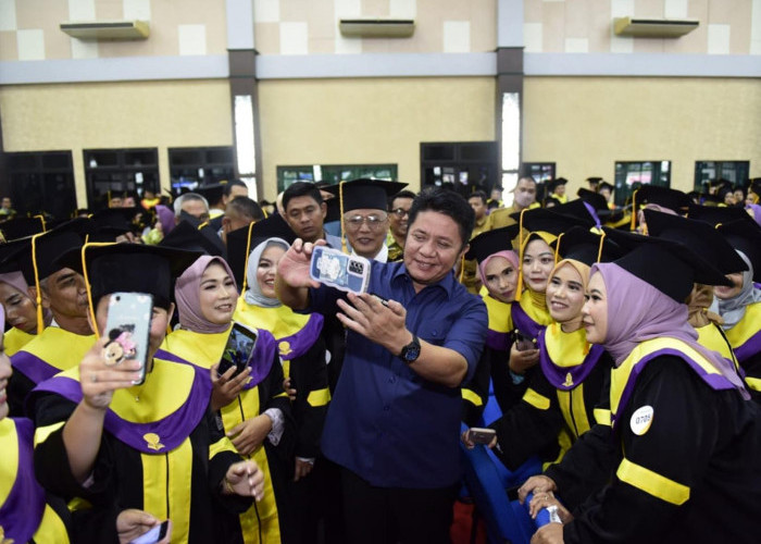 Gubernur Sumsel Ajak Alumni UT Jadi Pelopor GSMP Bagi Masyarakat, Begini Pesannya