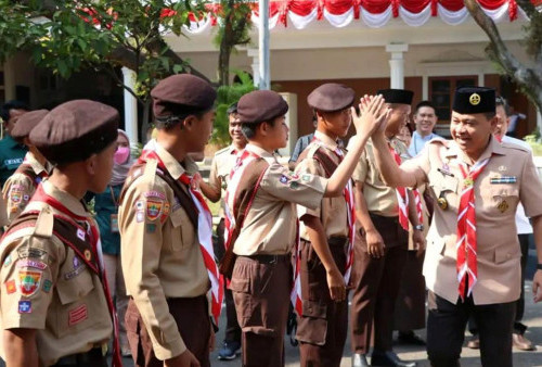 Lepas Kontingen Jambore Nasional, Bupati Kurniawan Minta Bawa Citra Positif