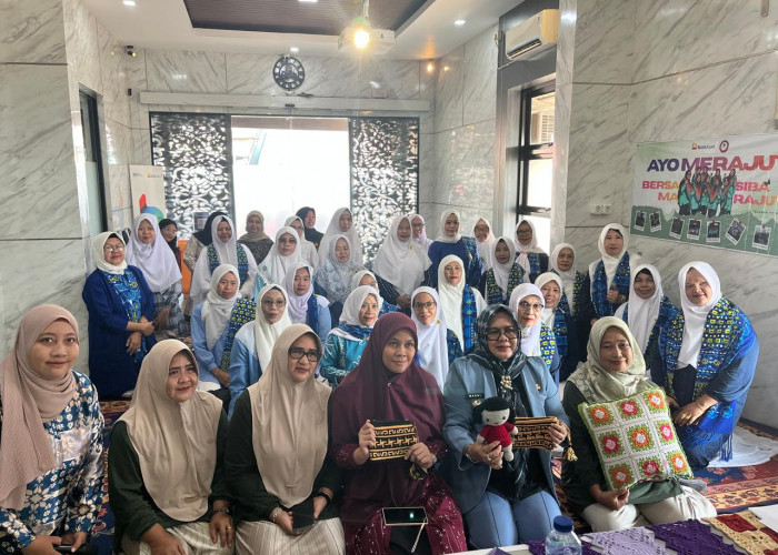 Dorong Kemandirian Ekonomi, PTBA dan BKMT Muara Enim Gelar Kelas Kreasi Vol.7