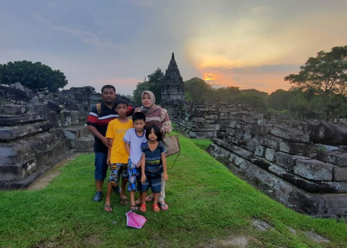 Cantiknya Candi Prambanan di Sore Hari, Arsitektur Megah. Wisata Lain dan Tempat Kuliner Sekitarnya