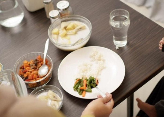 Kamu Wajib Tahu! Ini Tips Sehat Selama Puasa Ramadan