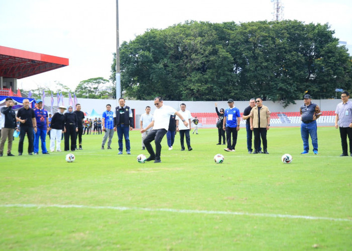 Sekda Sumsel Buka Turnamen Sepak Bola RS Siti Fatimah Cup IV 2026