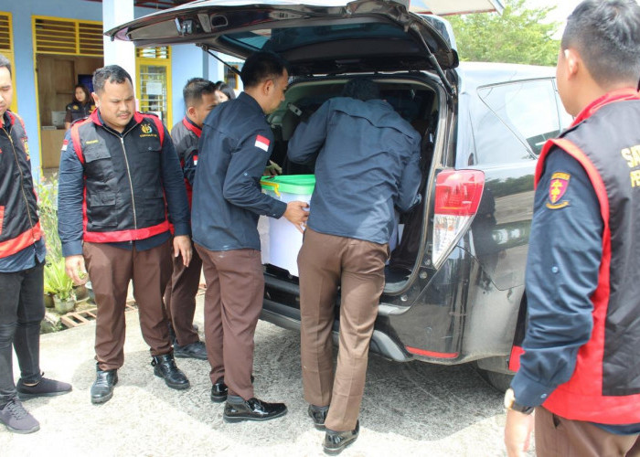 Tim Pidsus Kejari Banyuasin Geledah Kantor UPTD Pelayanan Darat Dinas Perhubungan