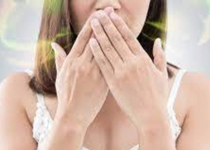 5 Cara Ampuh Atasi Bau Mulut yang Mengganggu Serta Penyebabnya, Kamu Wajib Tahu