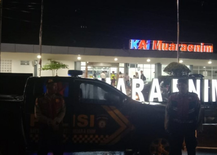Patroli Satuan Samapta Polres Muara Enim Tingkatkan Keamanan Kota di Malam Hari