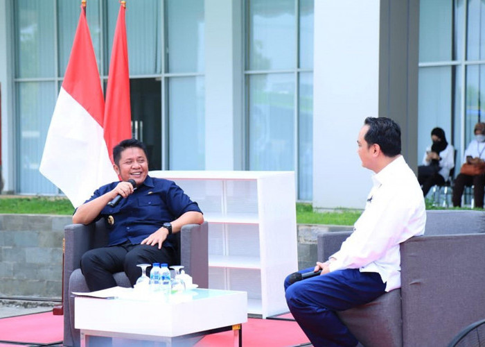 Beri Kuliah Umum di Poltekpar Palembang, Ini Pesan Gubernur Herman Deru