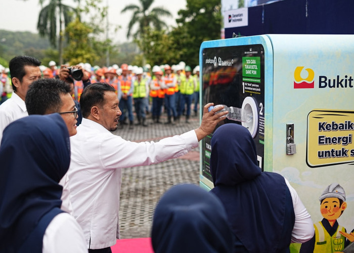 PTBA Luncurkan Reverse Vending Machine, Ubah Sampah Botol Plastik Jadi Rupiah