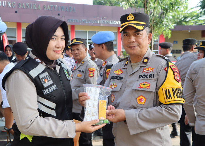 Polres Muara Enim Pastikan Kesiapan Fisik Personel dalam Pengamanan Pilkada