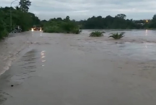 Sungai Enim Meluap, Ratusan Rumah di Kabupaten Muara Enim Terendam Banjir