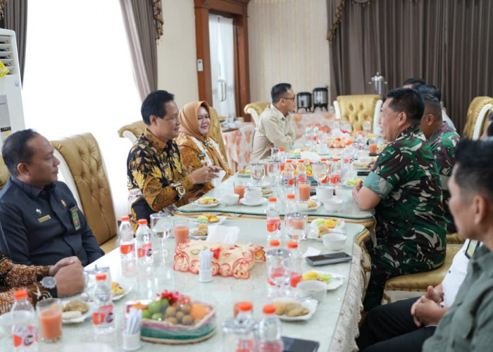 Bupati-Wabup Muara Enim Sambut Danrindam II/Sriwijaya