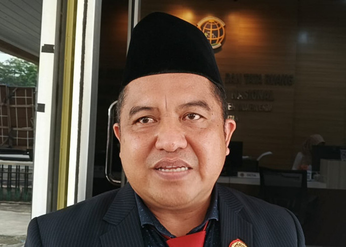 Ruang Pelayanan Kantah Muara Enim Sempit dan Area Parkir Terbatas