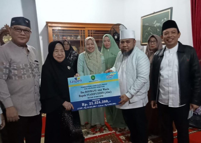 Pertama di Indonesia, Wali Kota-Wakil Wali Kota Bengkulu Antar Langsung Dokumen Kematian ke Rumah Ahli Waris