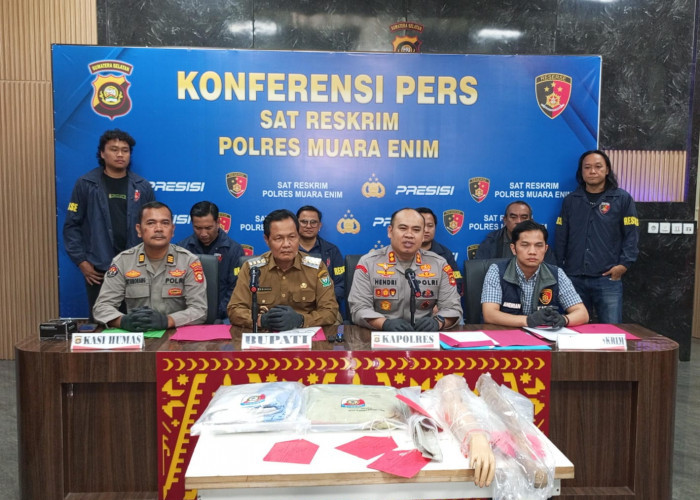 Polres Muara Enim Bekuk 5 Pelaku dan 1 Penadah Pencurian 163 Rolling Door dan 24 Pintu WC