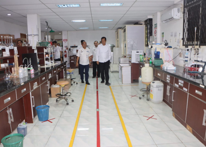 Bupati Edison Sidak Kesiapan UPTD Laboratorium dan Persampahan Gelumbang