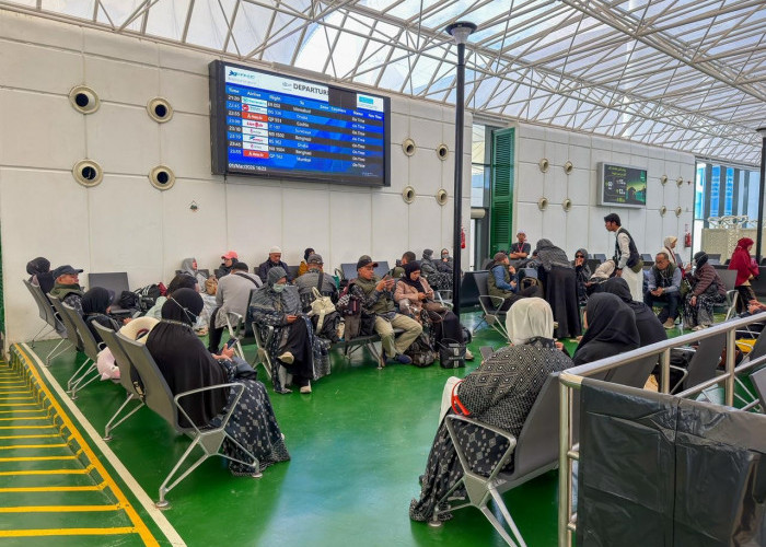 Situasi Timur Tengah Memanas, Kemenhaj RI Imbau Jemaah Tunda Keberangkatan Umrah