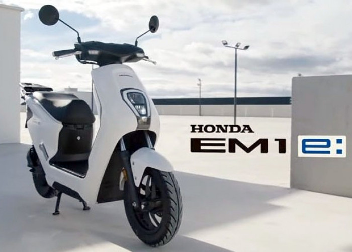 Motor Listrik Honda EM1 e, Peraih Penghargaan Most Functional EV Scooter Ajang IIMS 2024 di Jakarta