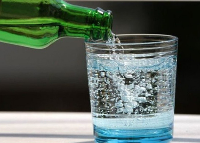 5 Jenis Minuman yang Sebaiknya Dihindari Saat Sahur dan Berbuka Puasa