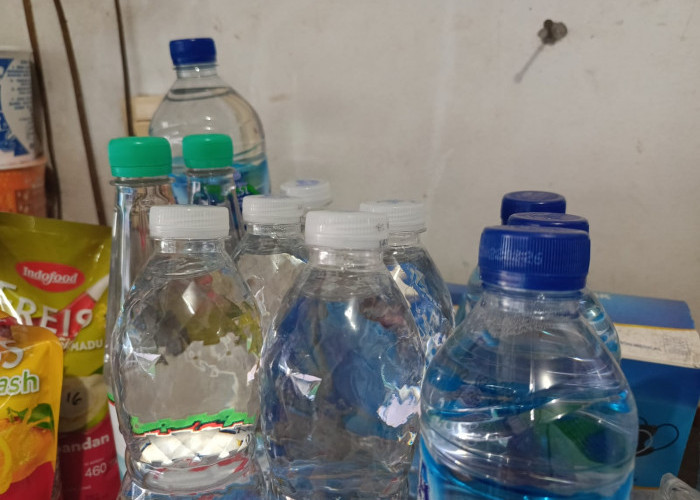 Umur Berapa Kamu Tahu Bahwa Ada Arti Warna Tutup Botol Kemasan? Ini Jawabannya