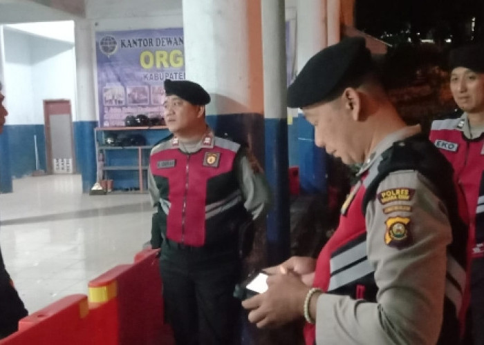 Patroli Malam Sat Samapta Polres Muara Enim Sebagai Upaya Preventif Cegah Kriminalitas dan Jaga Keamanan