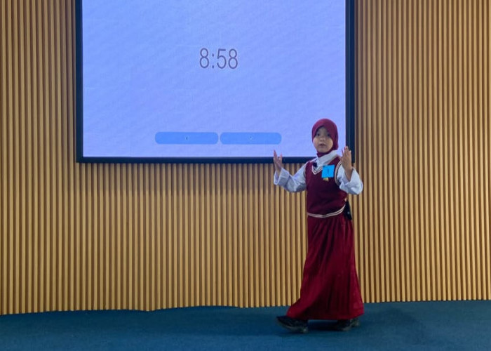33 Siswa SD Adu Kreativitas Story Telling Bahasa Merinem