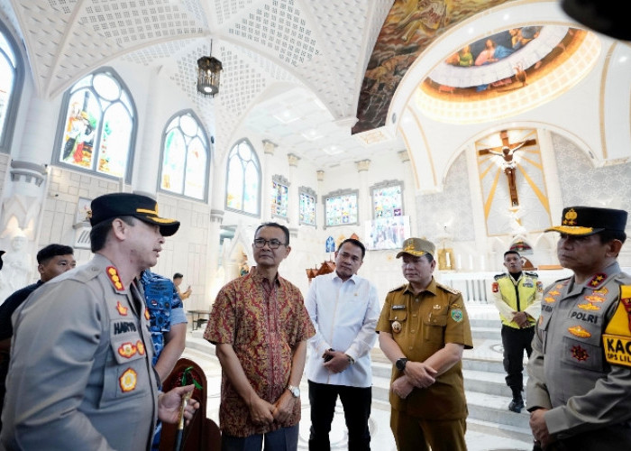 Pj Gubernur Sumsel Bersama Forkopimda Cek Pos Pam Lilin Musi dan Pantau Gereja Jelang Natal 2024