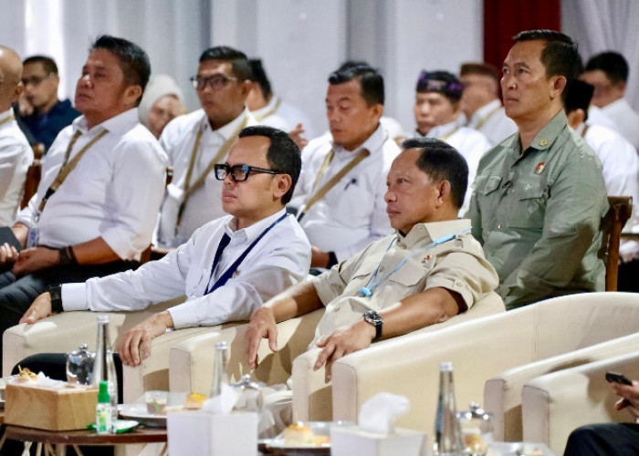 Hari ke-6 Retreat Kepala Daerah, Gubernur Sumsel Herman Deru Simak Paparan Wapres RI