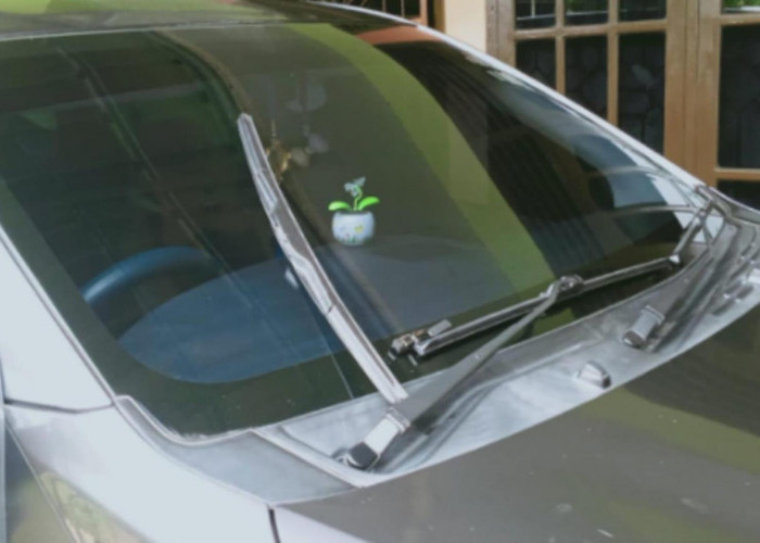 Cara Agar Sapuan Wiper Kaca Mobil Tetap Bersih, Jangan Buru-buru Beli Baru