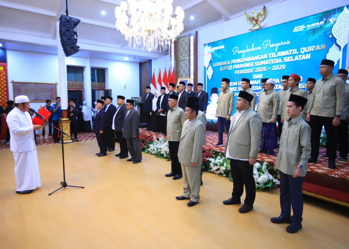 Lantik Pengurus LPTQ dan FU3SS, Gubernur Herman Deru Minta Sinergi Jaga Ukhuwah dan Dongkrak Prestasi
