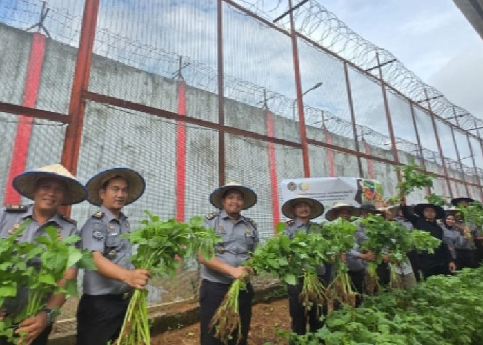 Lapas Kelas IIB Muara Enim Gelar Sayuran dan Bansos Serentak