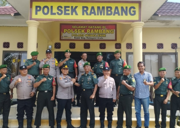 Kunjungi Polsek Rambang Lubai, Danramil Lubai 404-08 Bahas Keamanan Wilayah