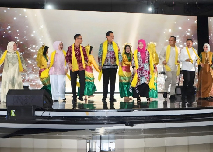 Halal Bihalal Alumni SMANSA jadi Ajang Silaturahmi Sekaligus 'Energi Pembangunan'