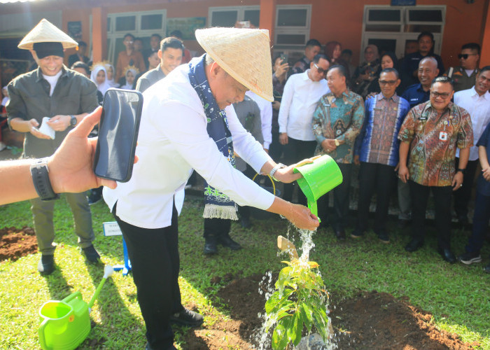 Wagub Sumsel Tekankan Sinergi dan Kepedulian Lingkungan saat Kunjungi SMA Negeri 1 Lubuklinggau