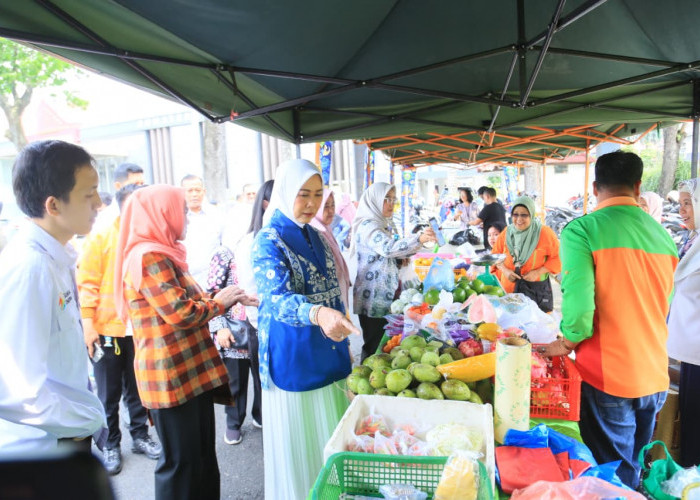 Jaga Stabilitas Harga Sembako Jelang Idul Fitri, Sekda Sumsel Buka Operasi Pasar Murah